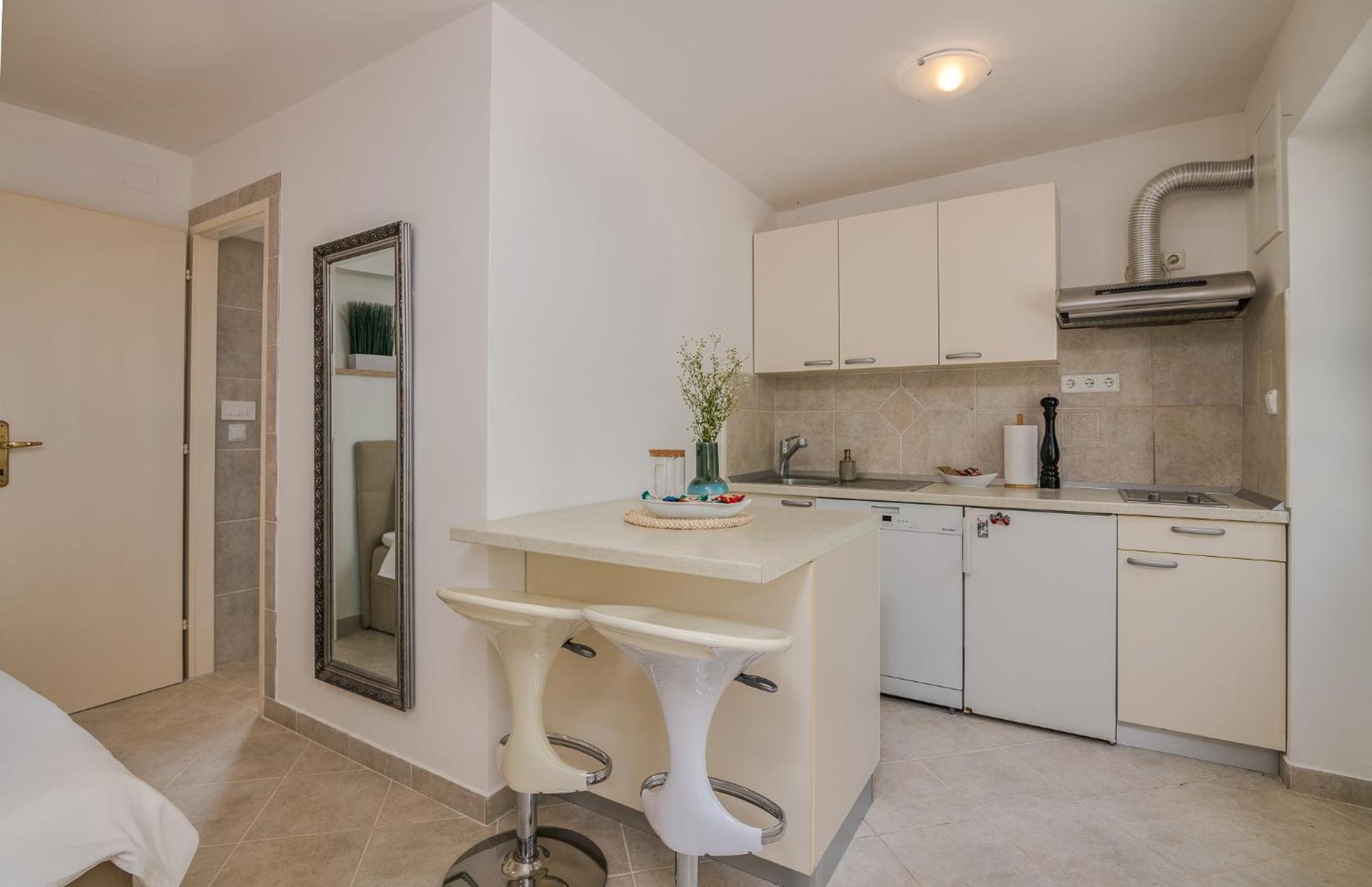 Apartments Stella & Luna Đảo Krk Ngoại thất bức ảnh